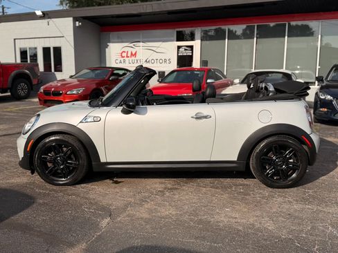 Used 2013 MINI Cooper S FWD image 11