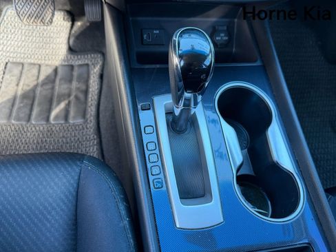 Used 2018 Nissan Altima 2.5 SR w/ Interior Lighting Package image 11