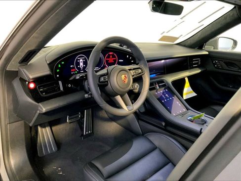 New 2026 Porsche Taycan GTS AWD/4WD image 4