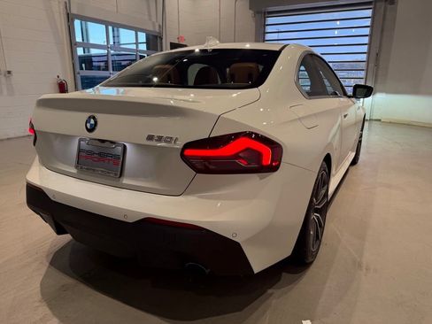 Used 2022 BMW 230i Coupe w/ Premium Package 2 RWD image 11