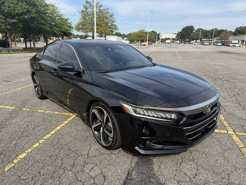 Used 2021 Honda Accord Sport image 3