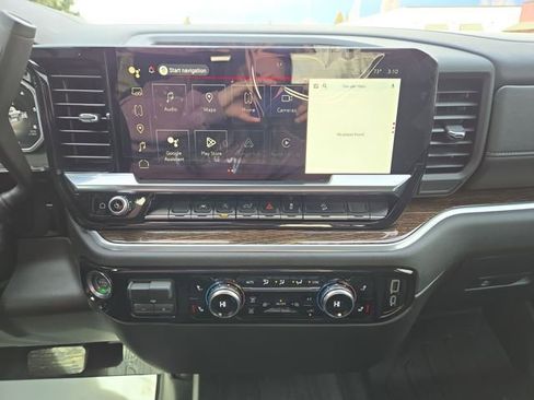 New 2026 GMC Sierra 1500 SLE w/ X31 Off-Road Package image 22