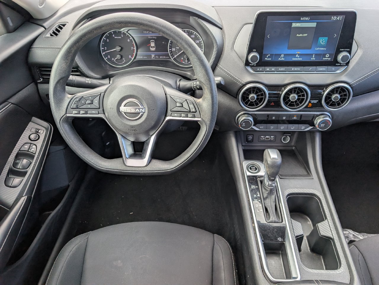 Used 2024 Nissan Sentra SV FWD image 10