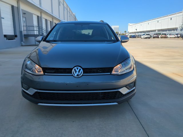 Used 2017 Volkswagen Golf Alltrack AWD/4WD image 2