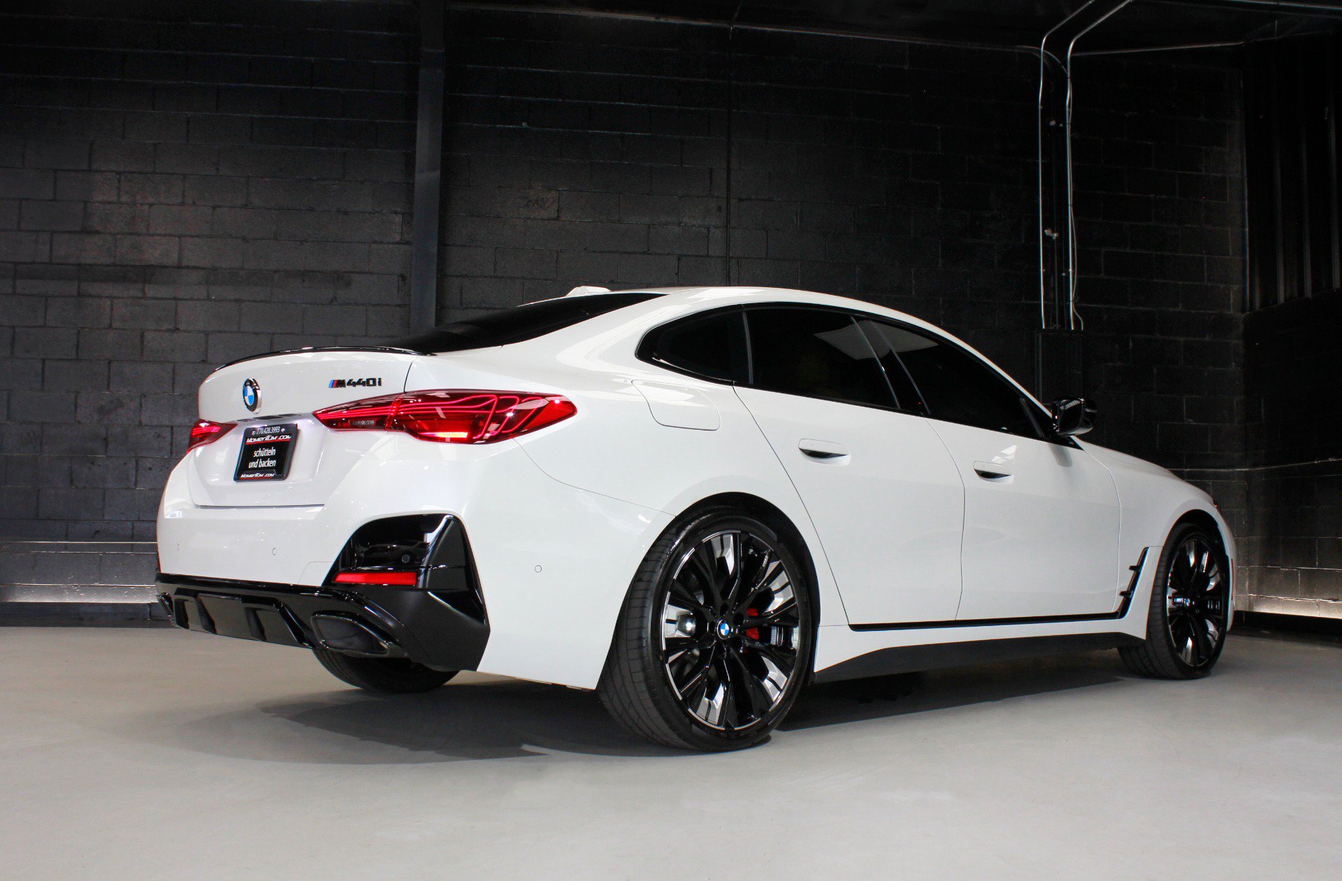 Used 2026 BMW M440i w/ Premium Package RWD image 19