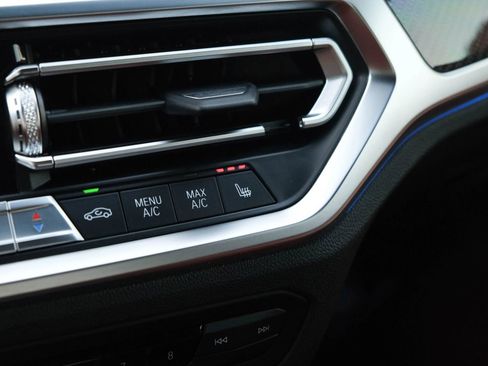 Used 2021 BMW M4 Coupe w/ Executive Package image 36