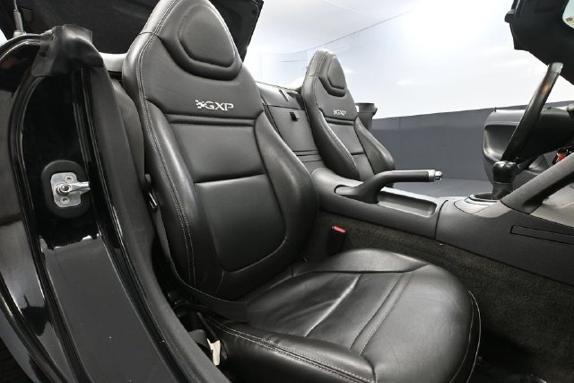 Used 2008 Pontiac Solstice GXP w/ Premium Package RWD image 30