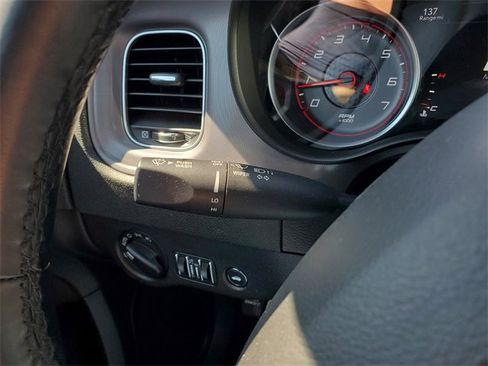 Used 2023 Dodge Charger SXT image 15