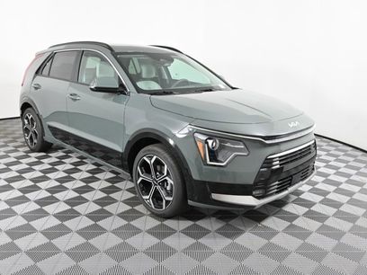 New 2025 Kia Niro EX Touring