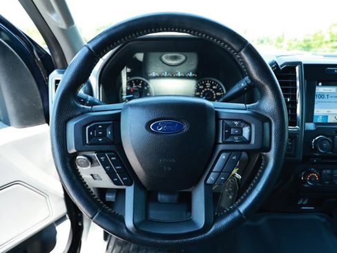 Used 2016 Ford F150 XLT w/ Equipment Group 302A Luxury AWD/4WD image 11
