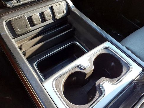 Used 2018 GMC Sierra 1500 SLT image 30