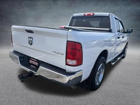 Used 2017 RAM 1500 ST w/ SXT Appearance Group AWD/4WD image 6
