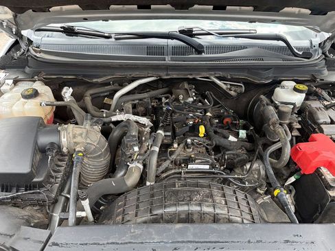 Used 2019 Ford Ranger XLT w/ Equipment Group 301A Mid AWD/4WD image 21