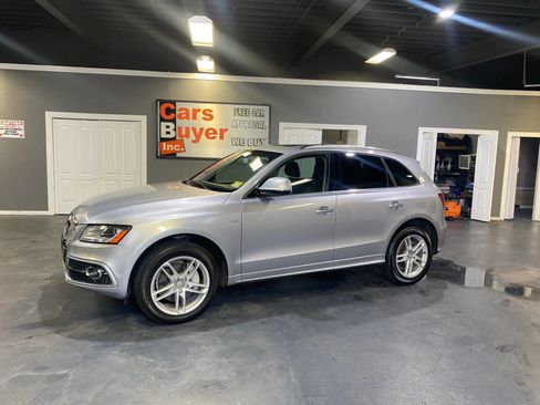 Used 2016 Audi Q5 3.0T Premium Plus w/ Technology Package AWD/4WD image 2