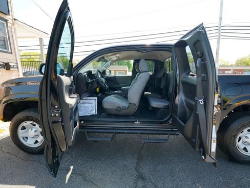 Used 2019 Toyota Tacoma SR w/ SR Convenience Package AWD/4WD image 20