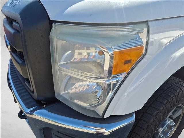 Used 2015 Ford F250 XL w/ Power Equipment Group AWD/4WD image 9