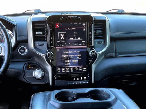 Used 2019 RAM 1500 Laramie image 9