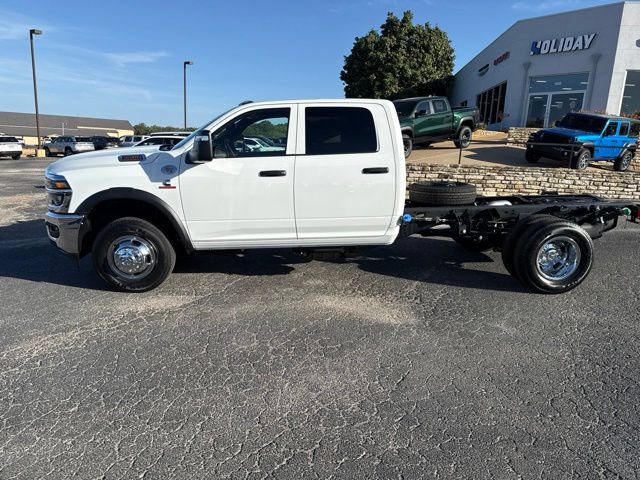New 2027 RAM 3500 Tradesman AWD/4WD image 2
