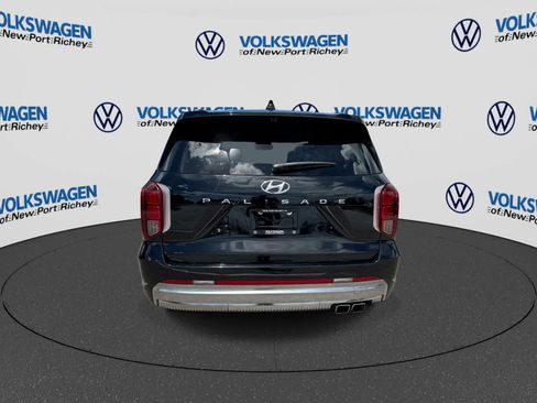 Used 2024 Hyundai Palisade Calligraphy FWD image 13