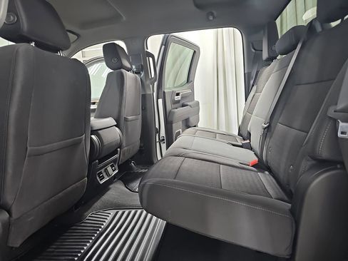 Certified 2024 Chevrolet Silverado 1500 LT AWD/4WD image 17