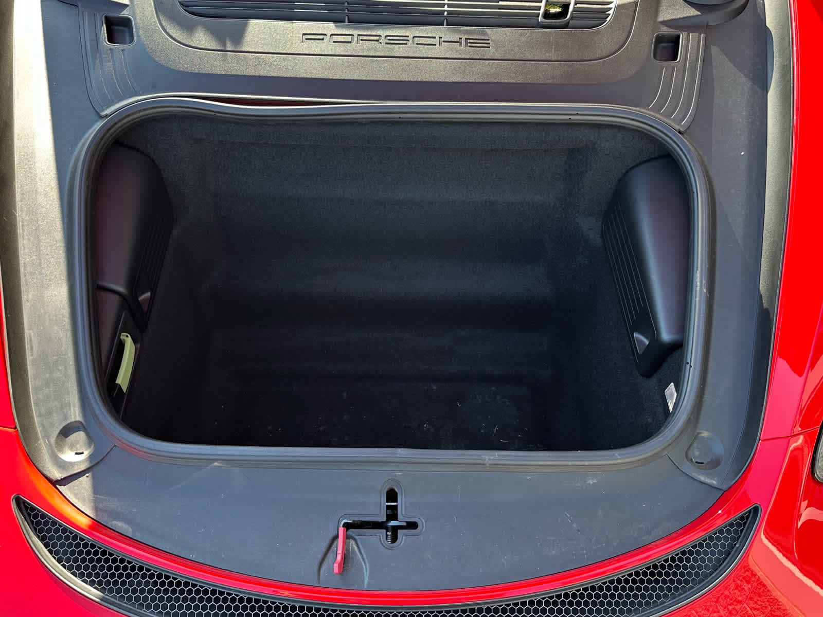 Used 2022 Porsche 718 Boxster Spyder RWD image 19
