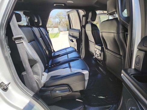 Used 2019 Ford Expedition XLT w/ Equipment Group 202A image 41