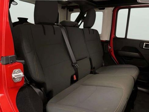 Used 2025 Jeep Wrangler Unlimited Sahara w/ Safety Group image 73