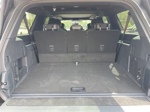 New 2026 Lincoln Navigator L Reserve AWD/4WD image 11
