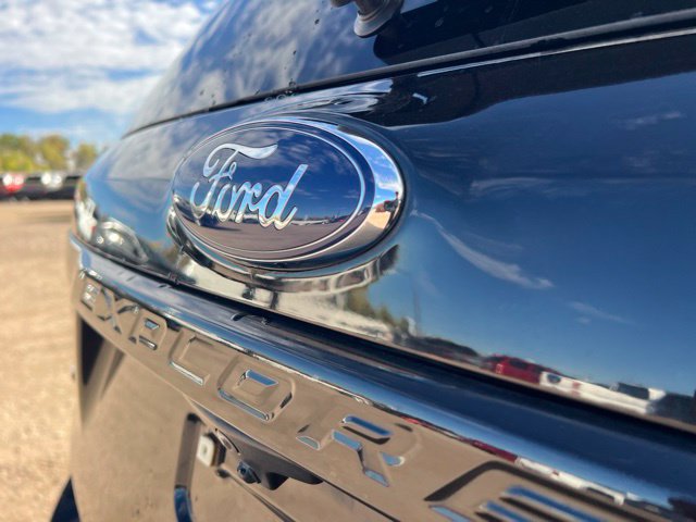 Used 2016 Ford Explorer Sport AWD/4WD image 12
