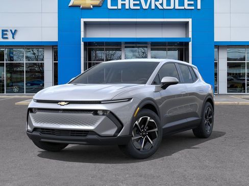 New 2026 Chevrolet Equinox EV LT FWD image 12