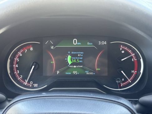 Used 2023 Toyota RAV4 XLE FWD image 23