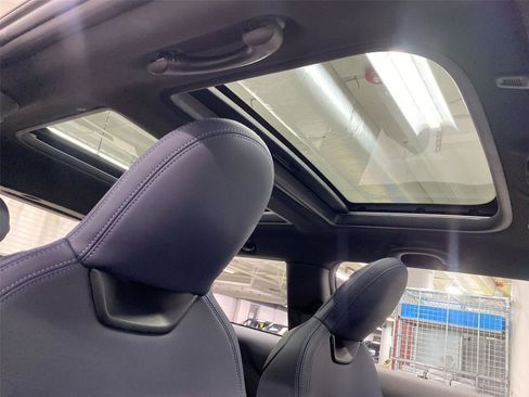 Certified 2025 MINI Cooper S image 20