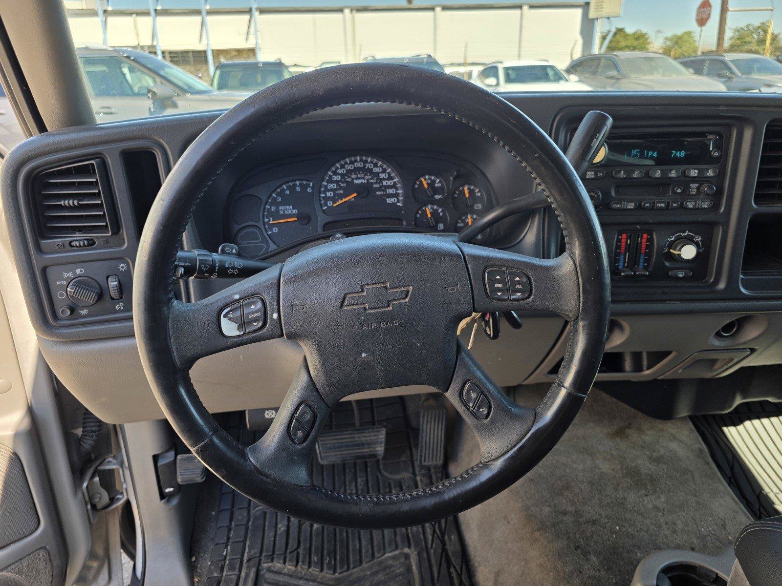 Used 2005 Chevrolet Tahoe LS RWD image 18