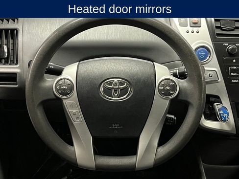 Used 2014 Toyota Prius V Five image 8