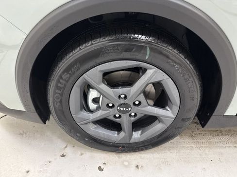 New 2026 Kia K4 LXS image 27