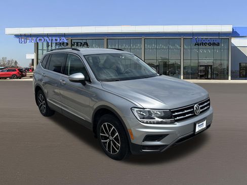 Used 2021 Volkswagen Tiguan SE AWD/4WD image 6