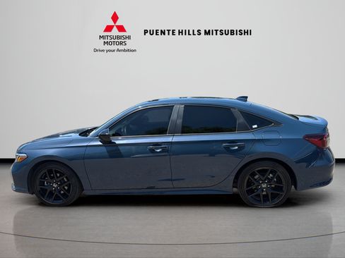 Used 2025 Honda Civic Sport image 8