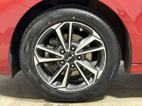 Used 2024 Kia Forte LXS FWD image 26