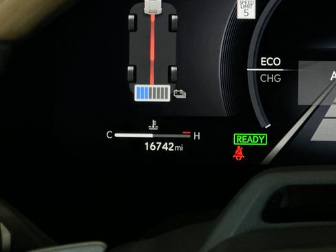 Certified 2025 Lexus RX 350 AWD/4WD image 23