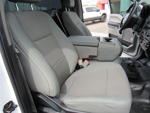 Used 2019 Ford F250 XL w/ STX Appearance Package AWD/4WD image 9
