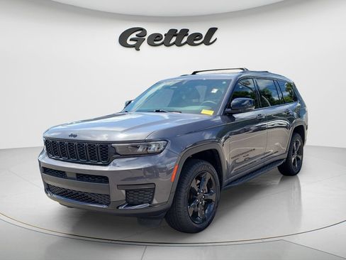 Used 2023 Jeep Grand Cherokee L Laredo RWD image 1