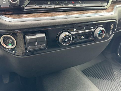 Used 2024 Chevrolet Silverado 2500 LT image 19