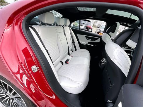 Used 2025 Mercedes-Benz C 300 Sedan image 19