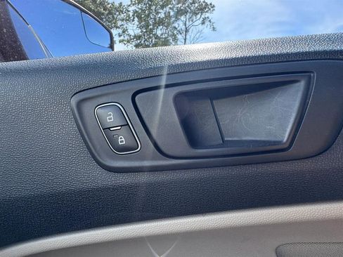 Used 2018 Ford EcoSport S FWD image 44