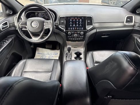 Used 2021 Jeep Grand Cherokee Limited image 24