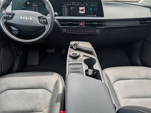 Certified 2023 Kia EV6 Wind w/ Wind Technology Package AWD/4WD image 10
