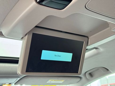 Used 2023 Honda Odyssey Touring image 17