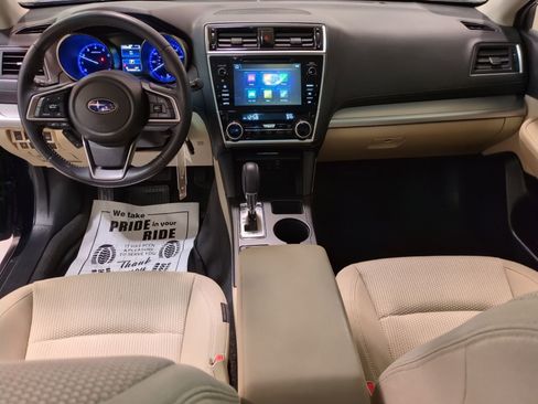 Used 2018 Subaru Outback 2.5i Premium image 16