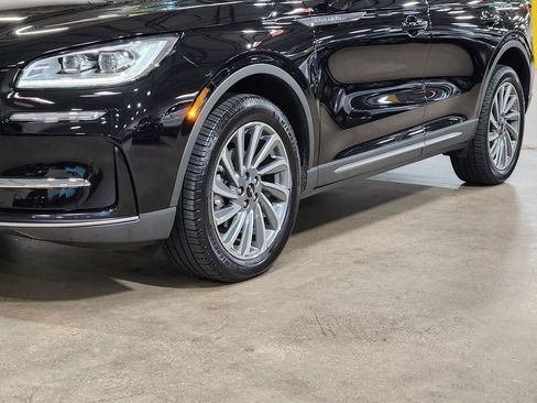 Used 2023 Lincoln Corsair Reserve image 17