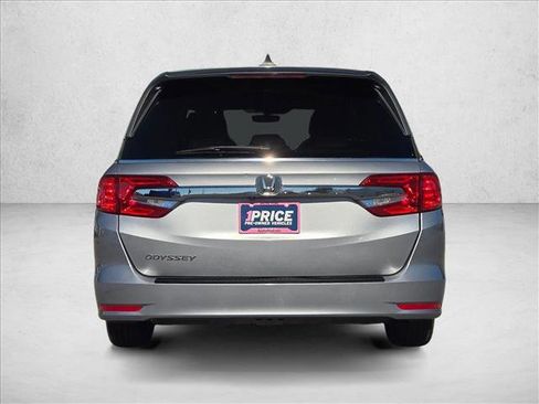 Used 2018 Honda Odyssey EX-L image 7